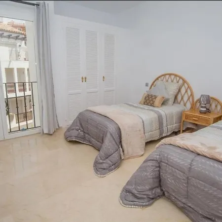 Modern Duquesa 2 Bed Outstanding View Of Sea Golf